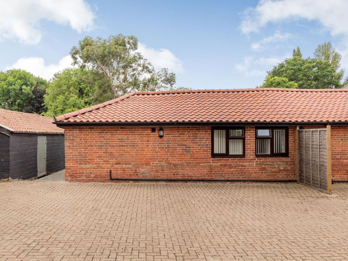 The Nest Box Diss Exterior foto